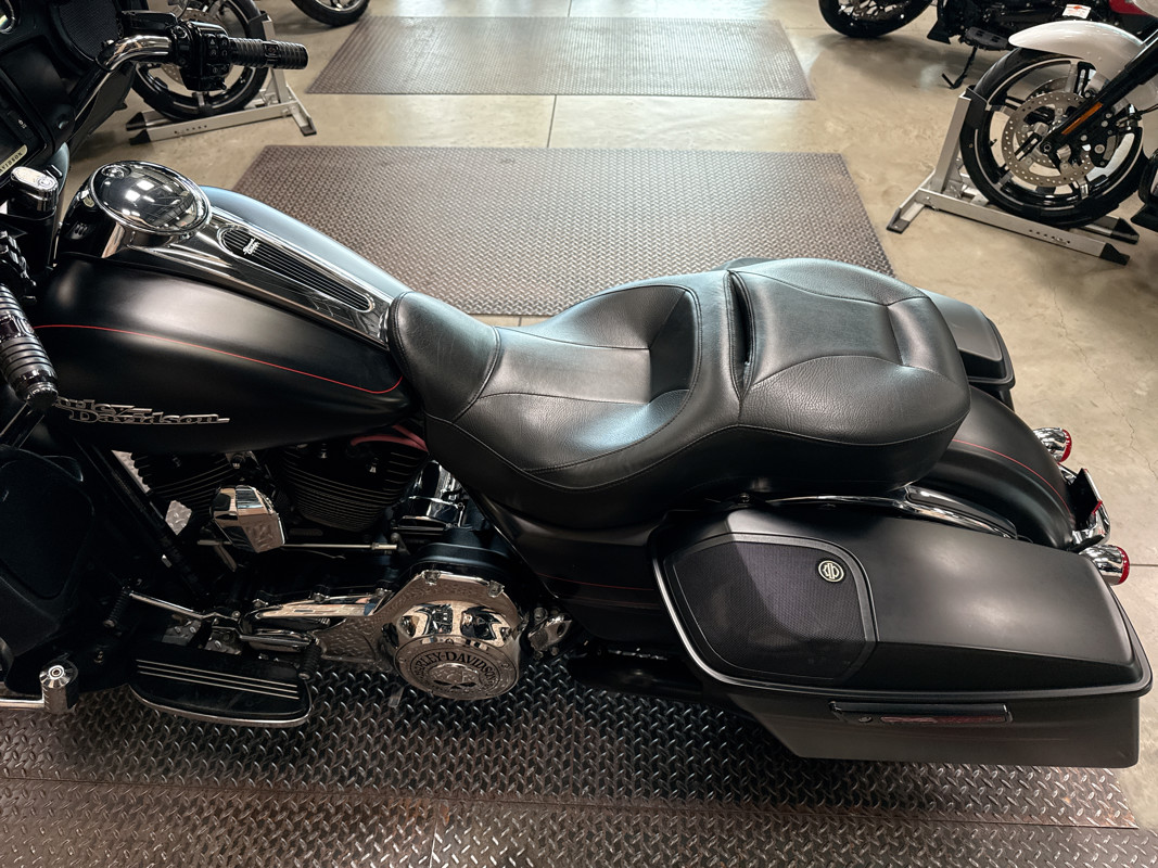 Street Glide® Special