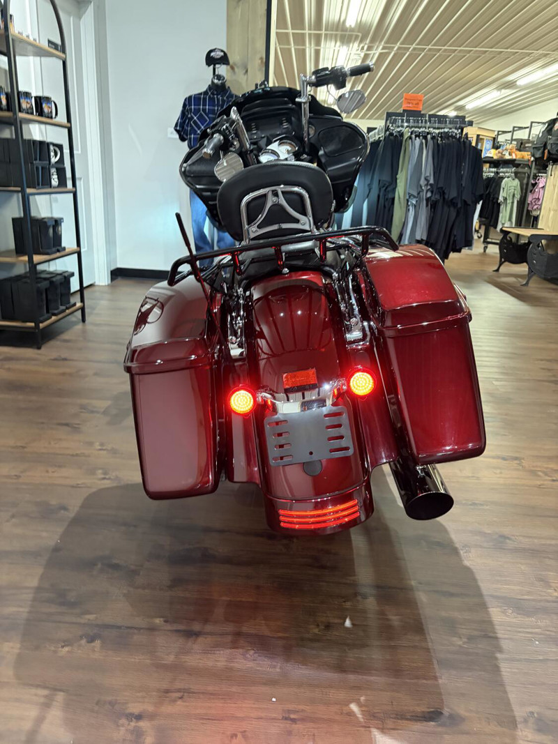 Road Glide®