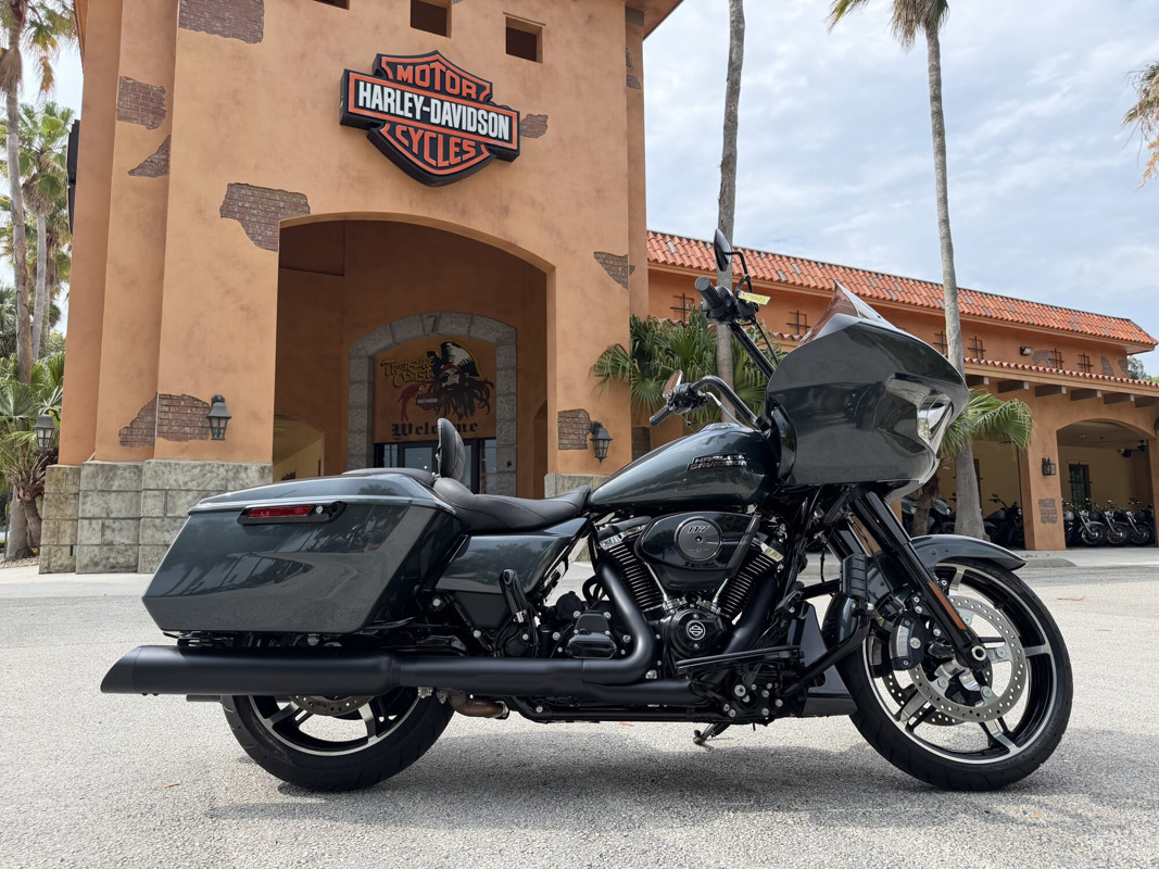 Road Glide®
