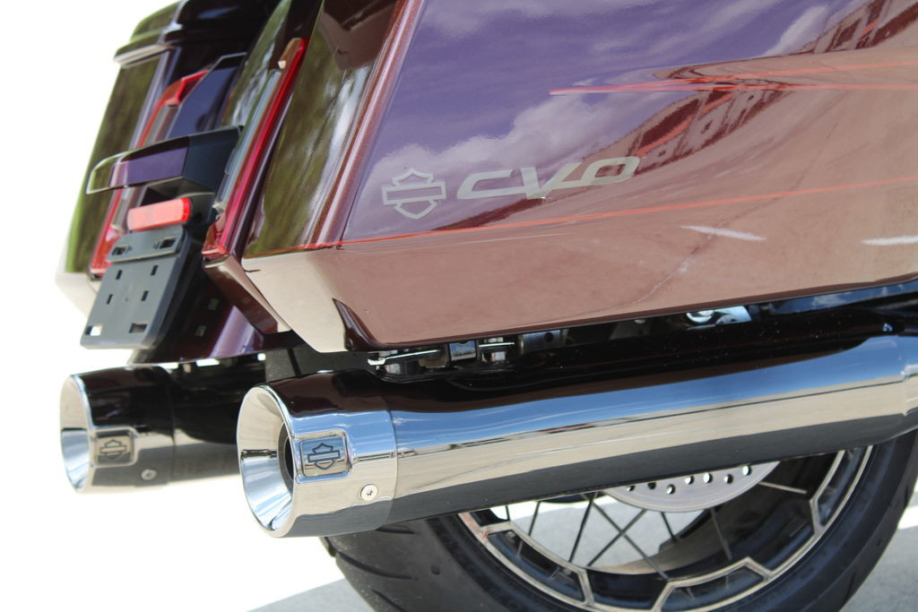 CVO® Road Glide®