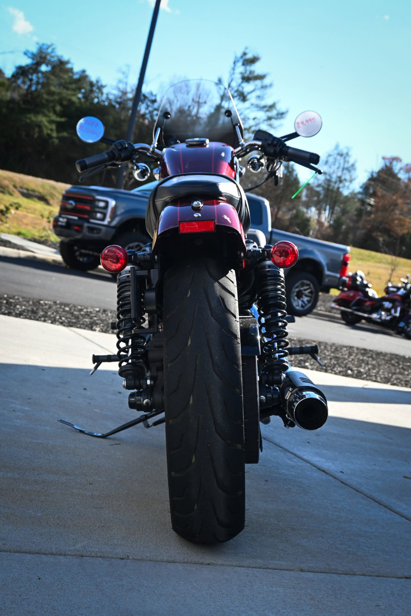 Sportster® Roadster®