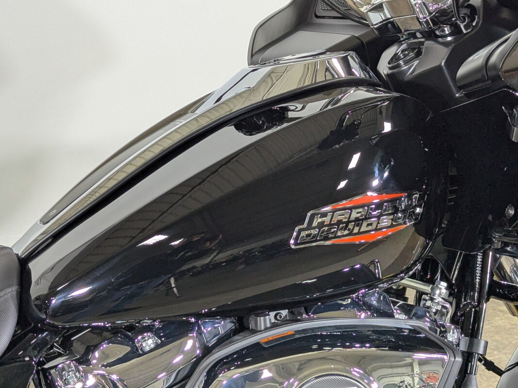 Road Glide®
