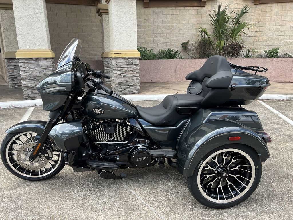 Street Glide® 3 Limited