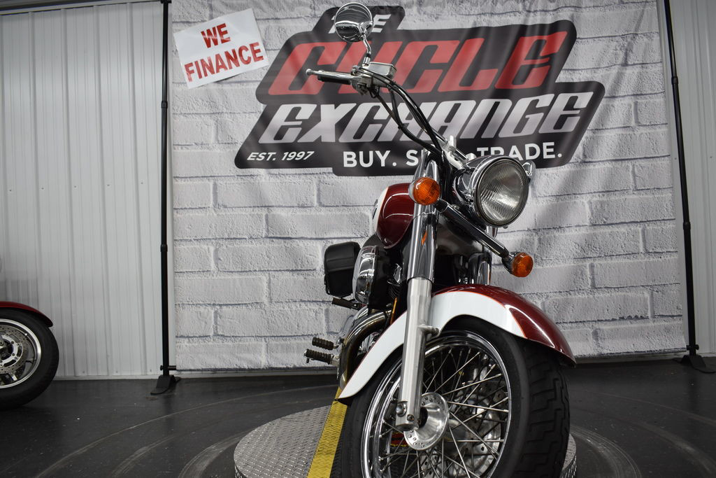 Shadow 750 ACE Deluxe