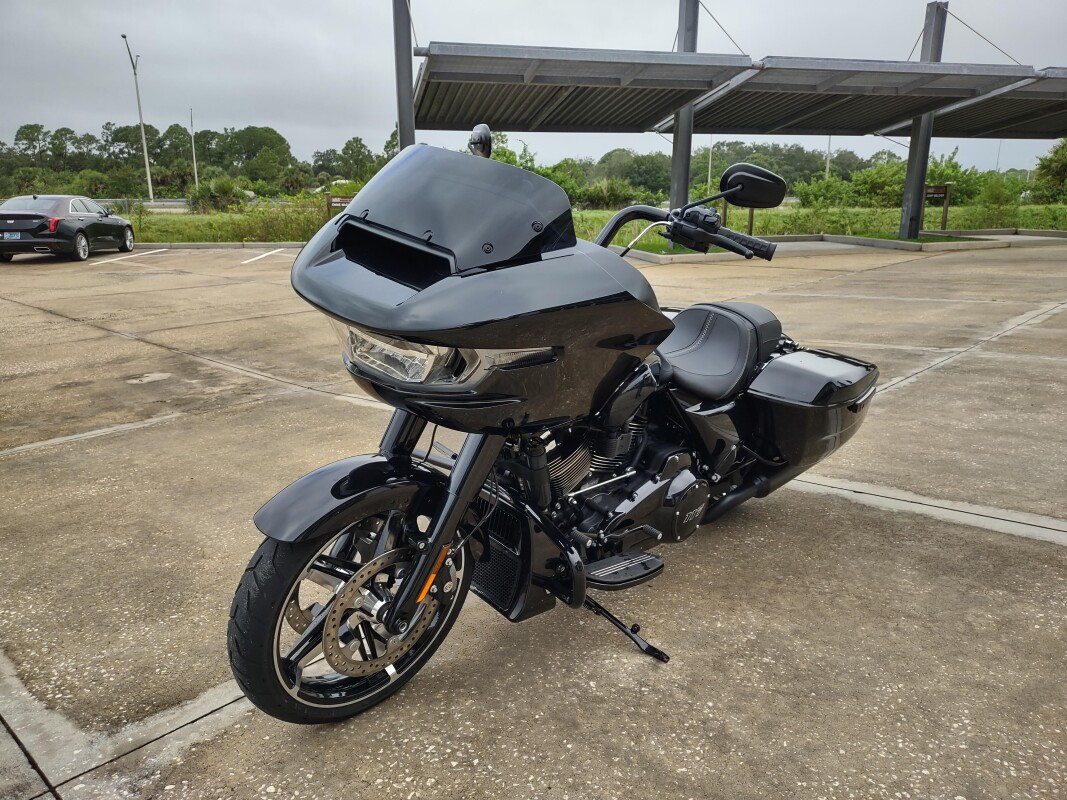 Road Glide®