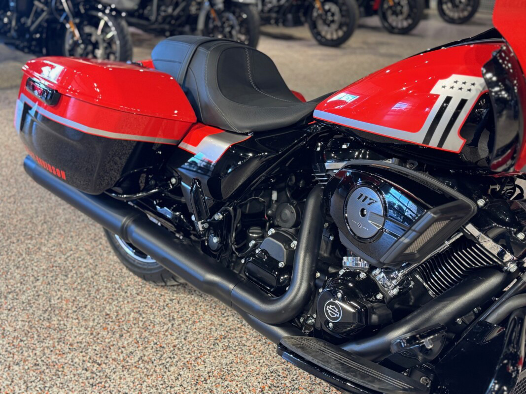 Road Glide®