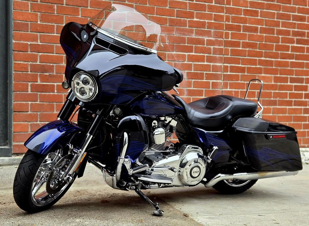 CVO® Street Glide®