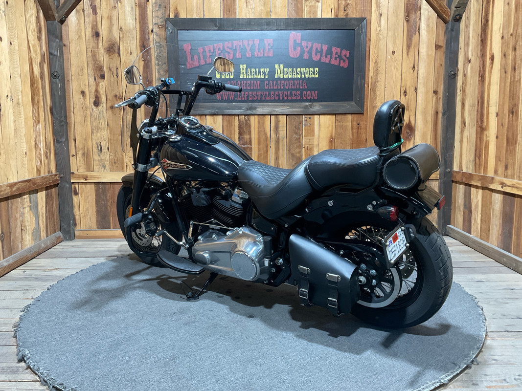 Softail® Slim®
