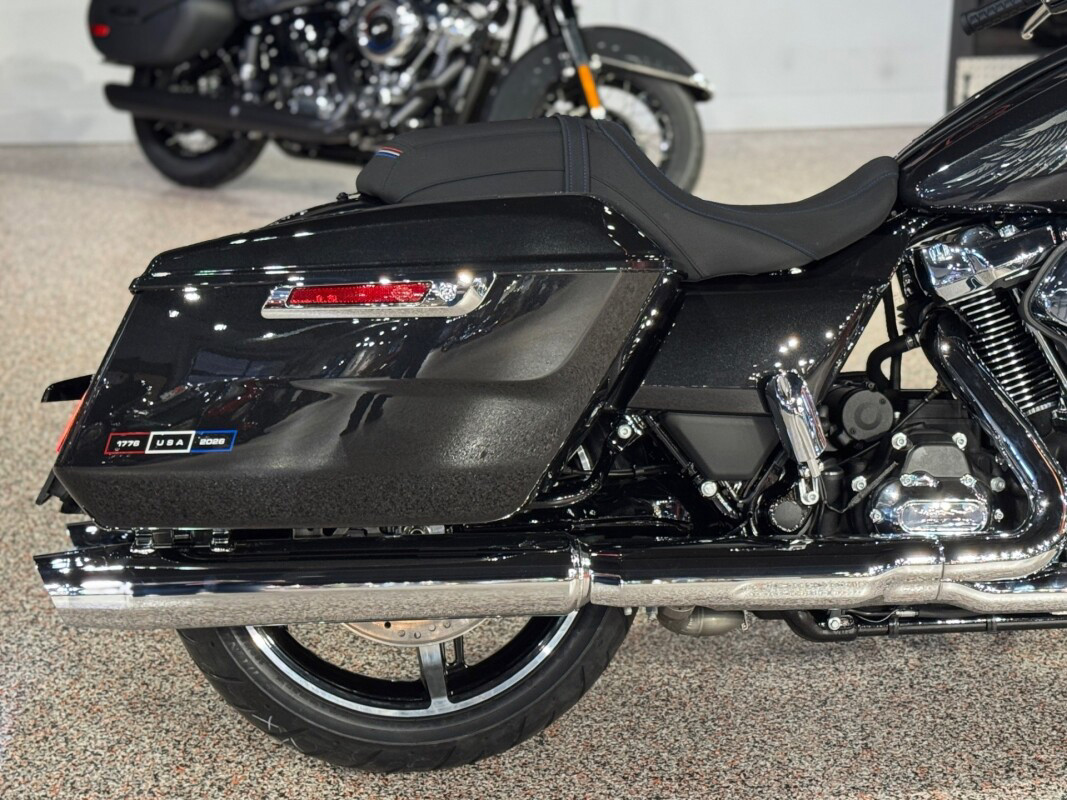 Street Glide®