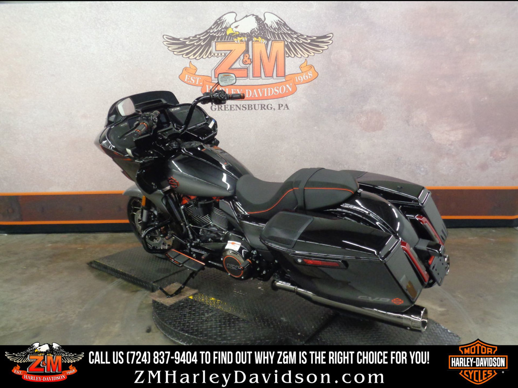 CVO® Road Glide®