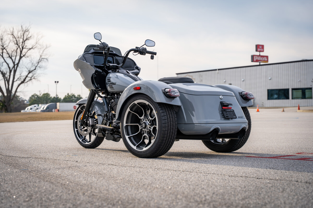 Road Glide® 3