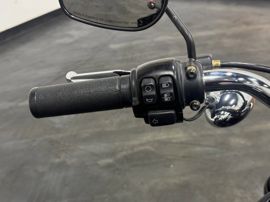 Sportster® Roadster®