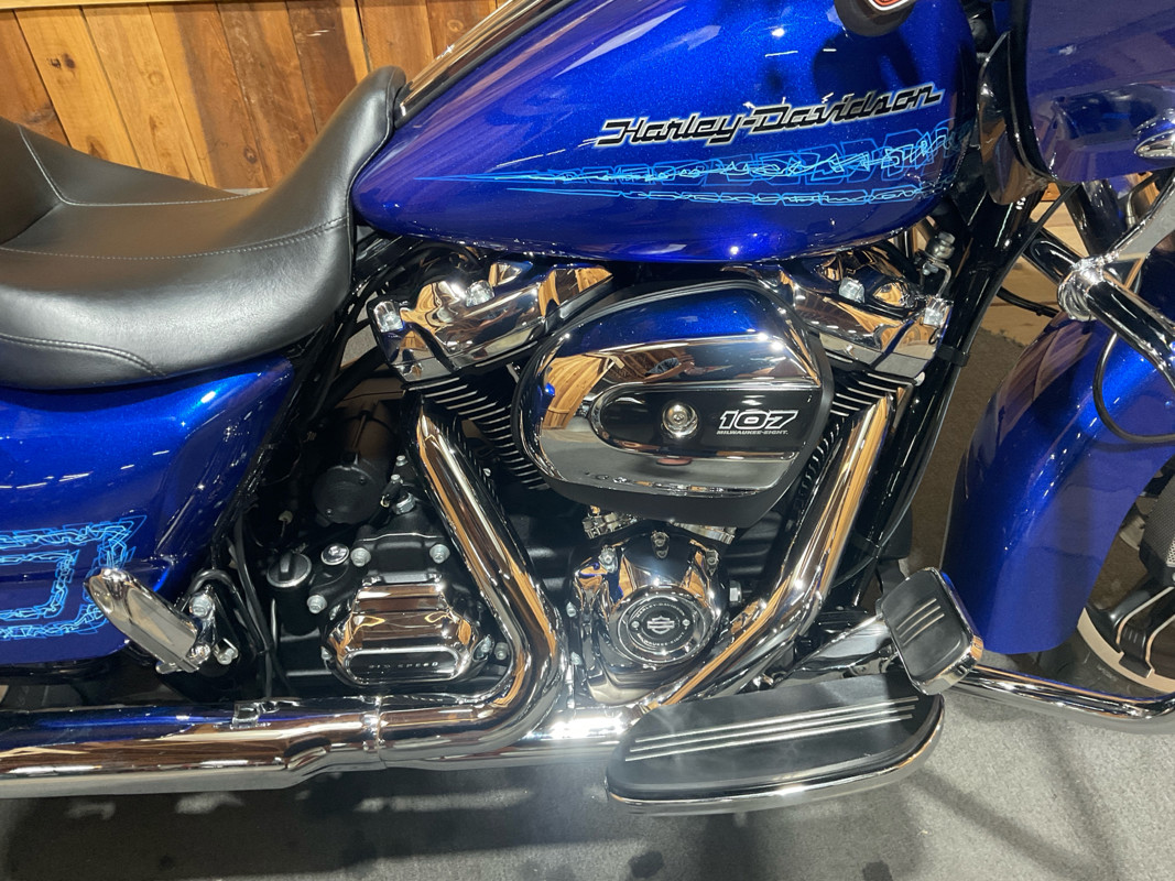 Road Glide®