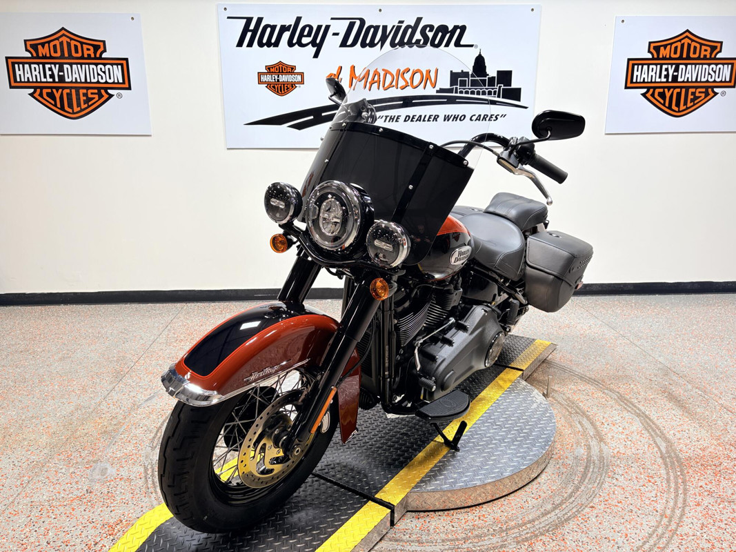 Heritage Classic 114