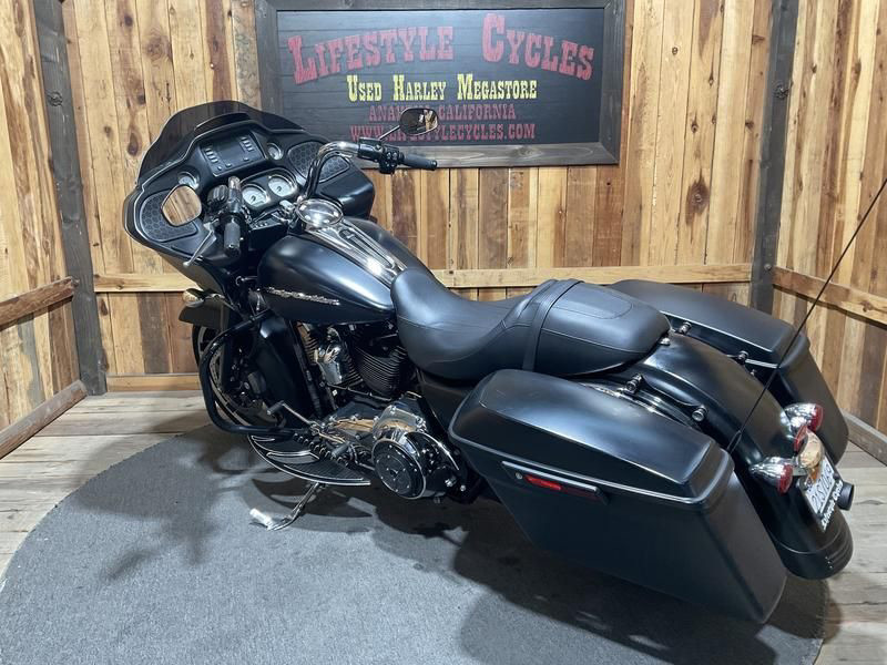 Road Glide®