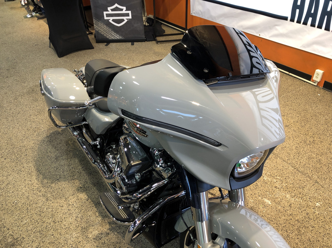 Street Glide®
