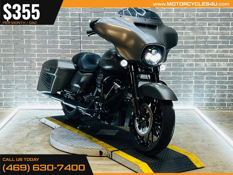 Street Glide® Special
