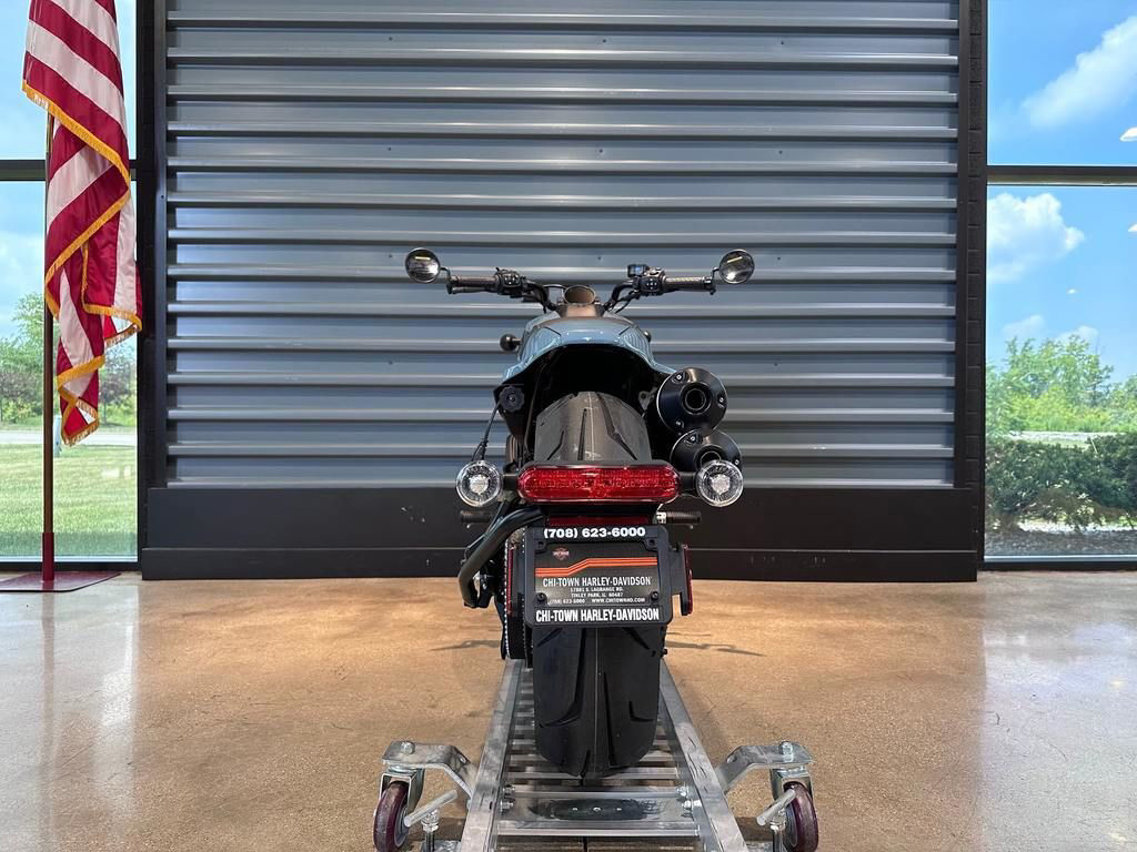 Sportster® S