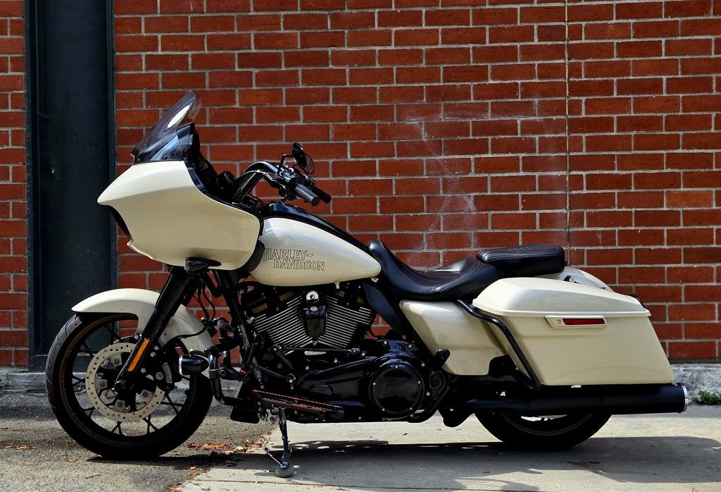 Road Glide® ST