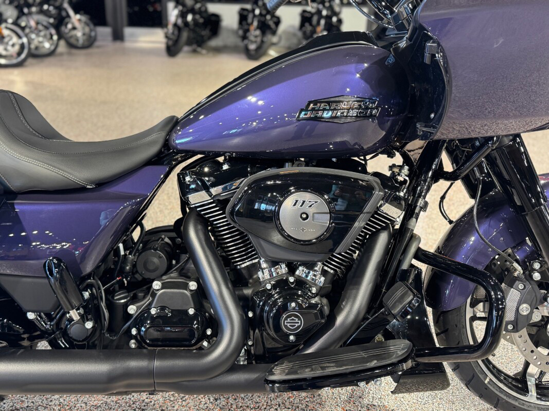 Road Glide®