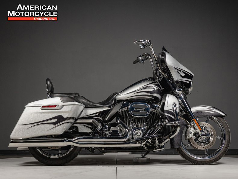 CVO® Street Glide®