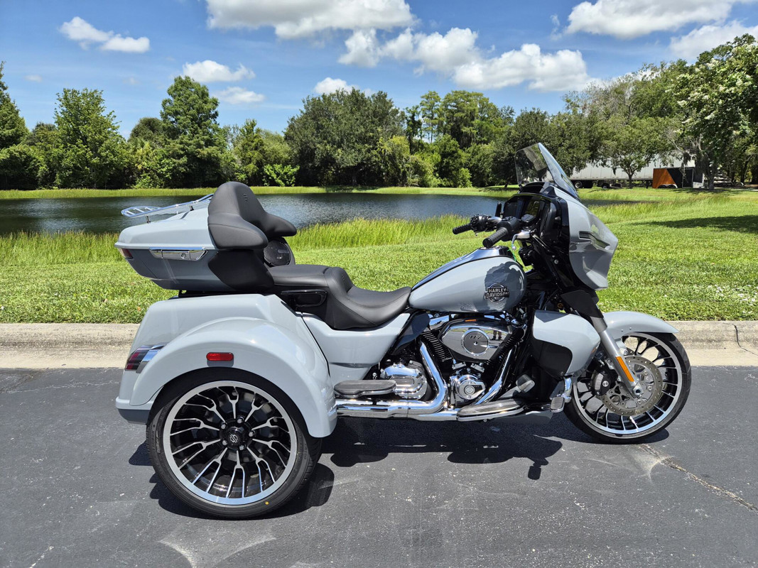 Street Glide® 3 Limited