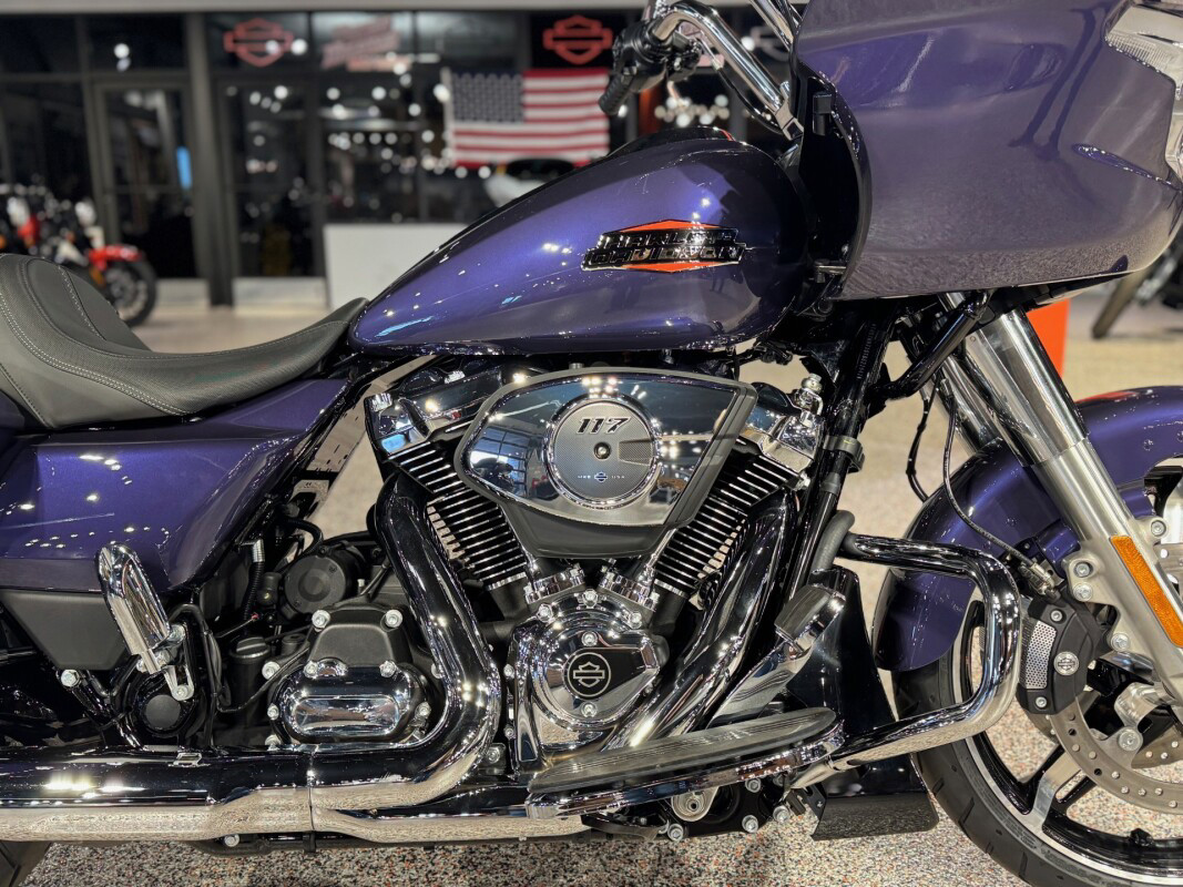 Road Glide®