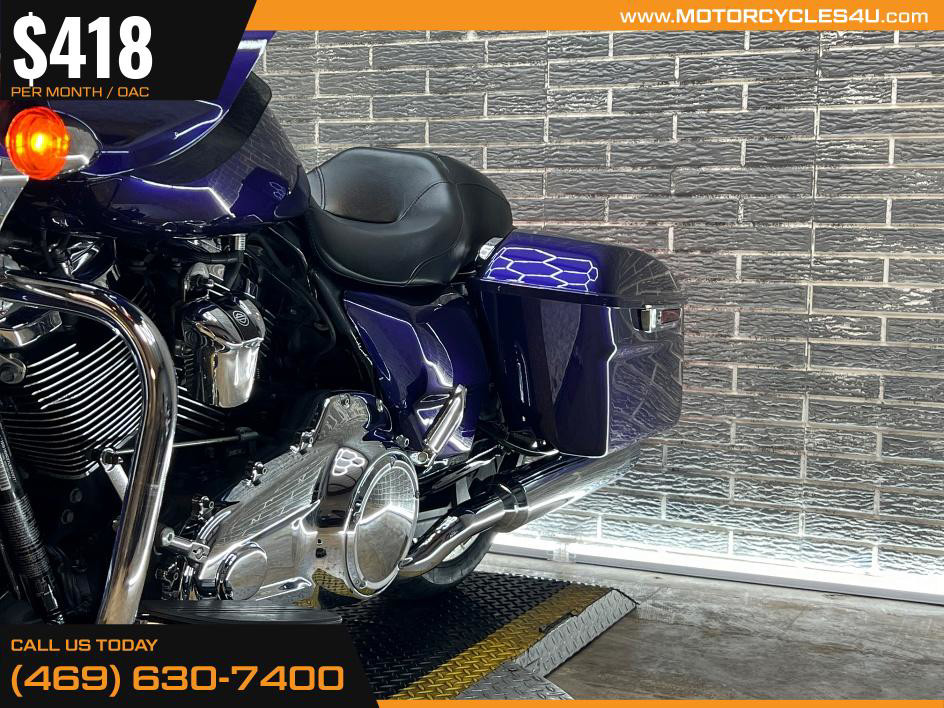 Road Glide®