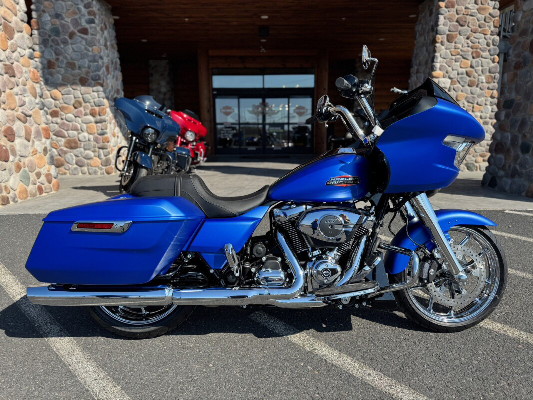Road Glide®