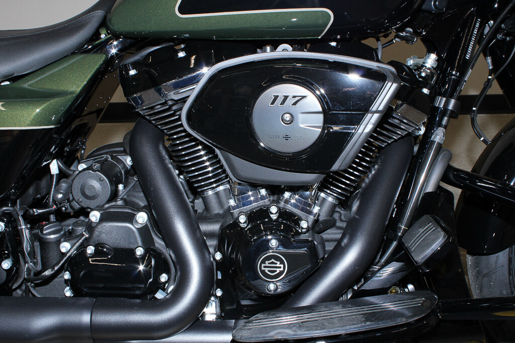 Street Glide®