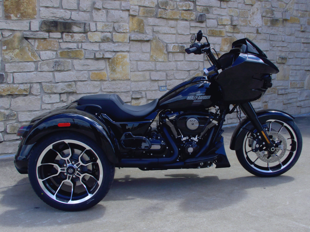 Road Glide® 3
