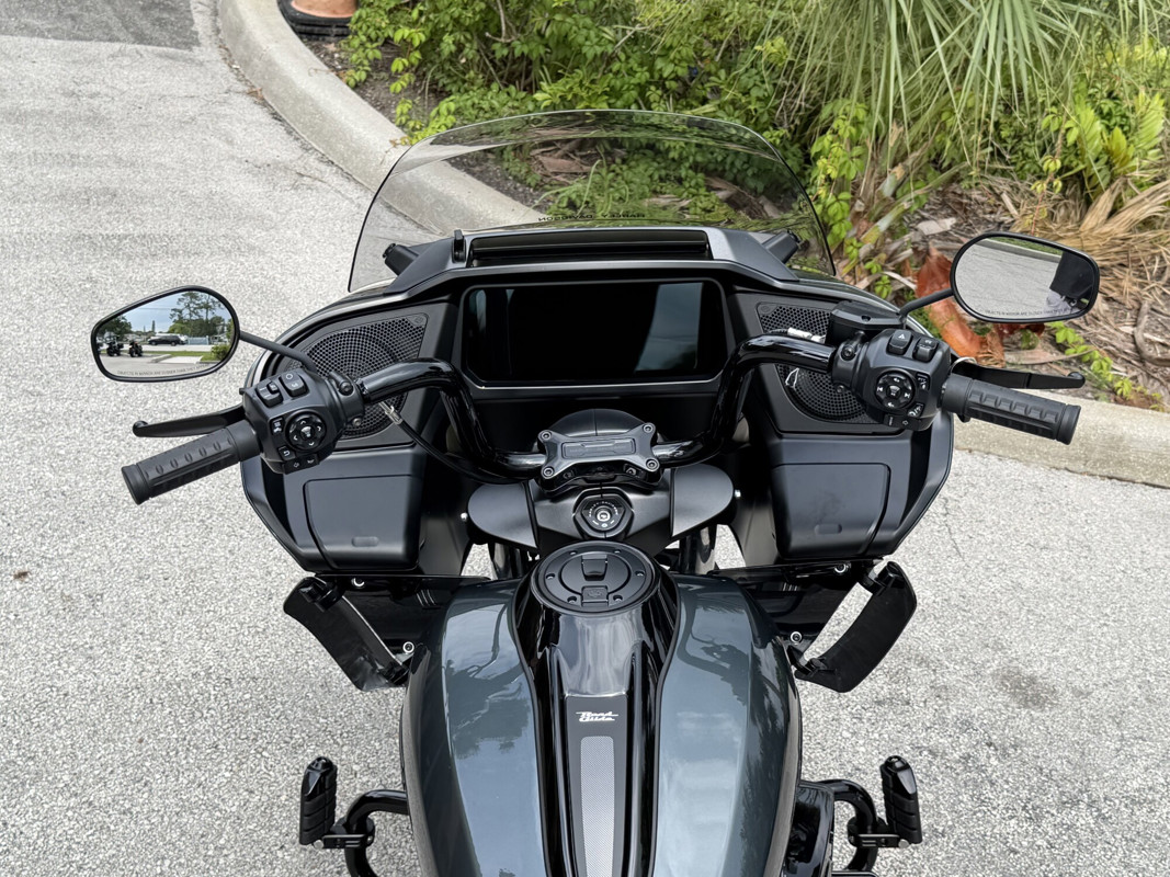 Road Glide®