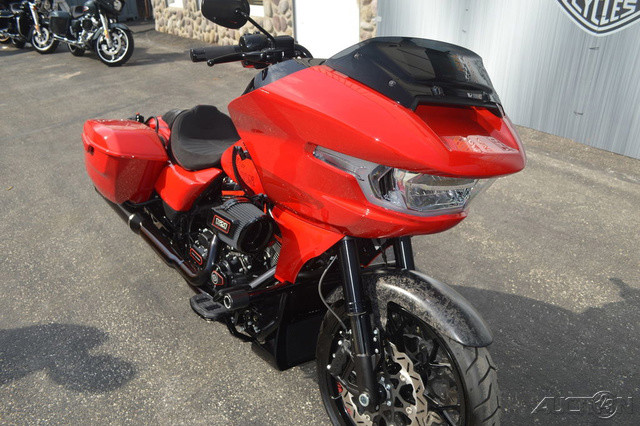 CVO® Road Glide® ST