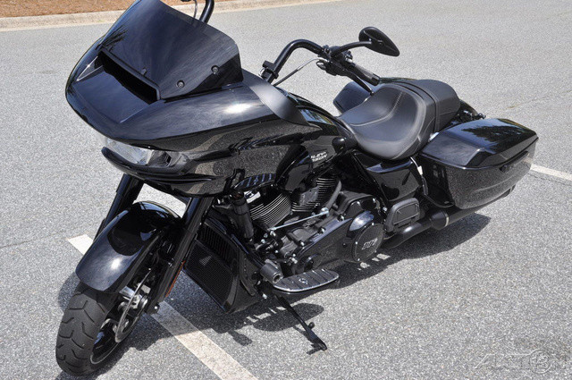Road Glide®