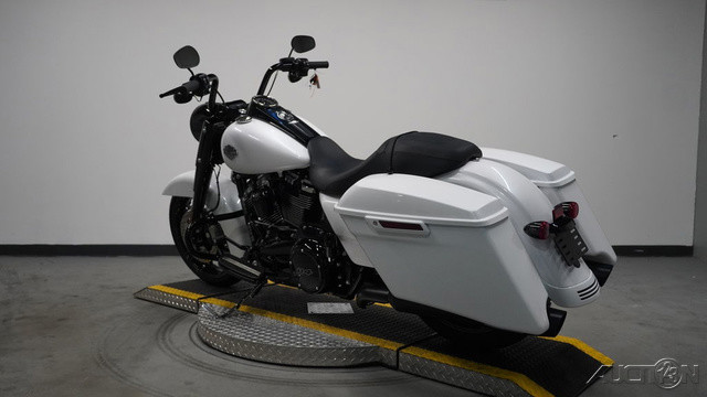 Road King® Special