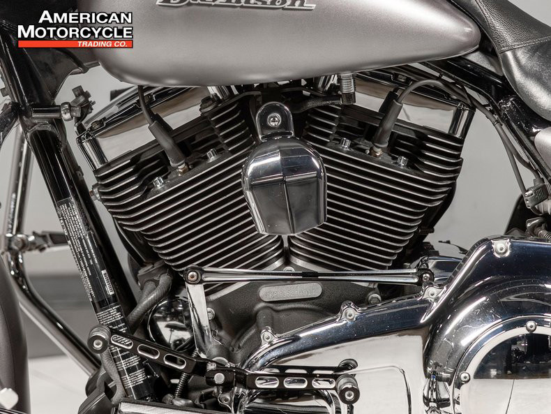 Street Glide® Special
