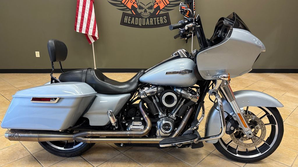 Road Glide®