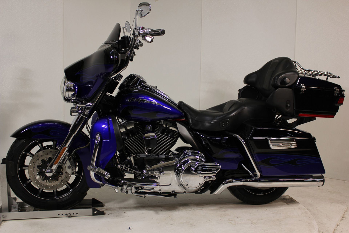 CVO® Ultra Classic Electra Glide®