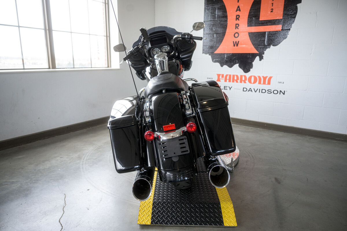 Road Glide®