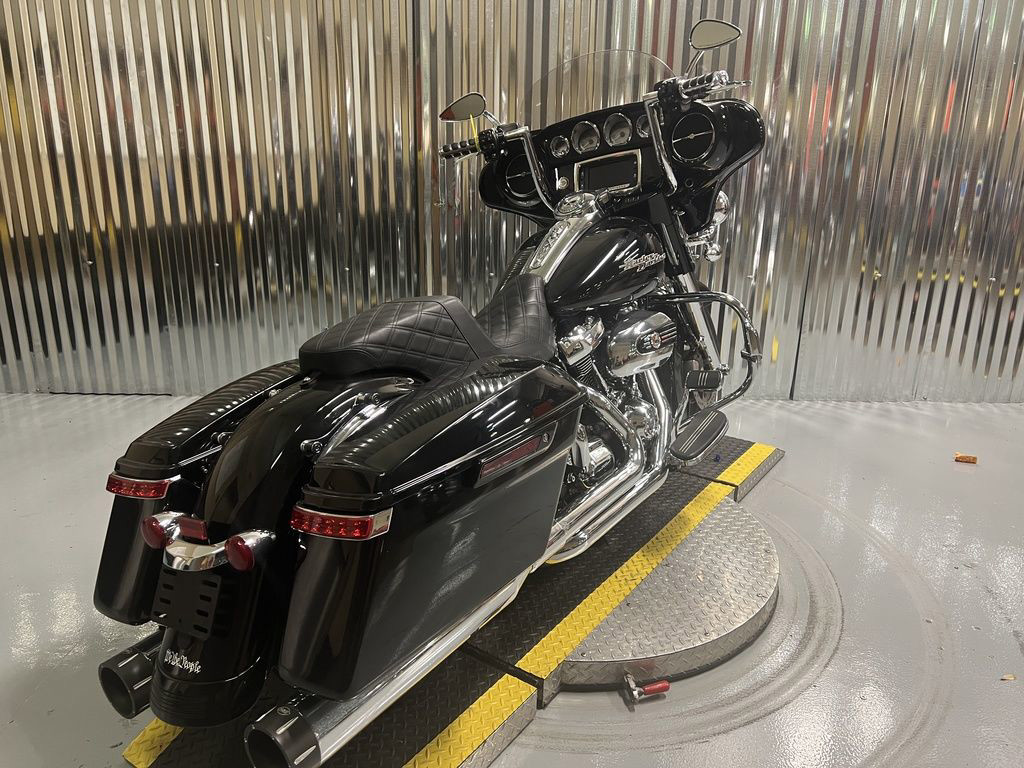 Street Glide® Special