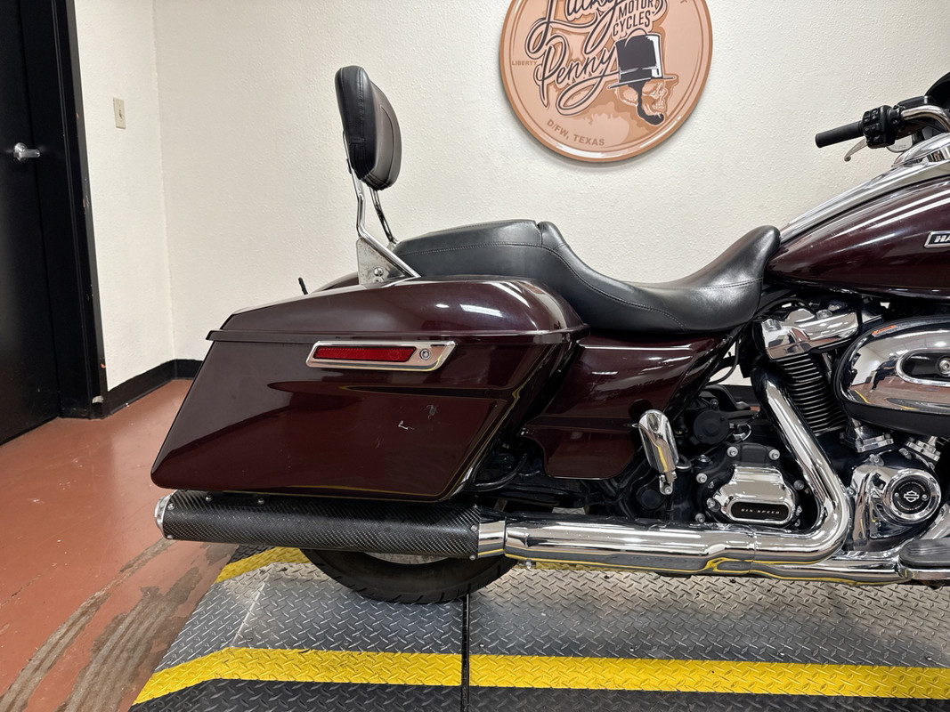 Street Glide®