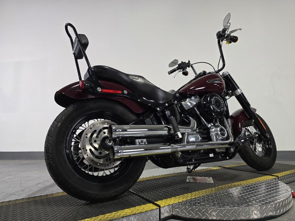 Softail® Slim®