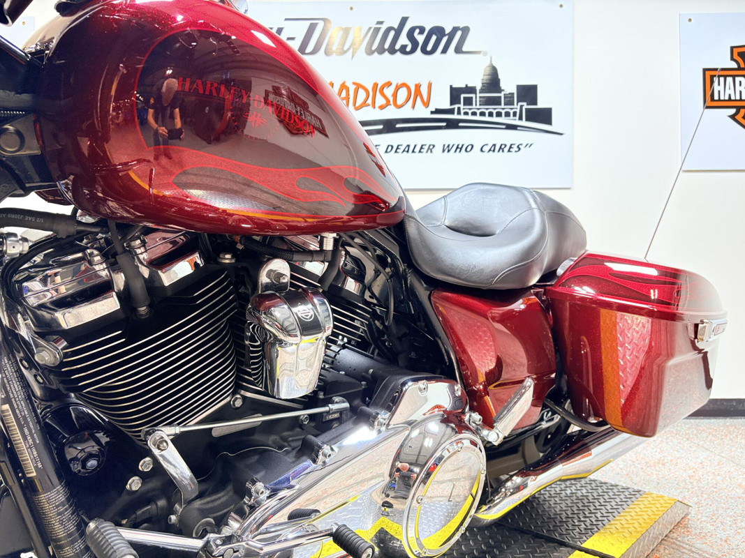 Street Glide® Special