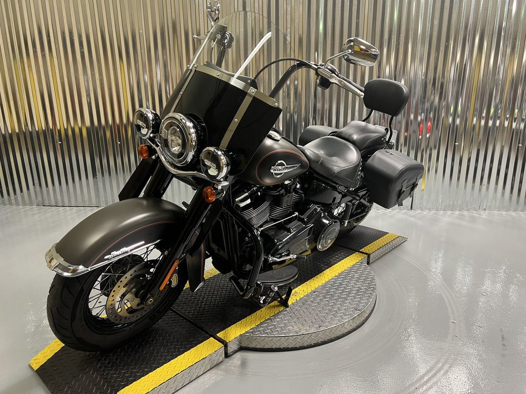 Softail® Heritage Classic 114