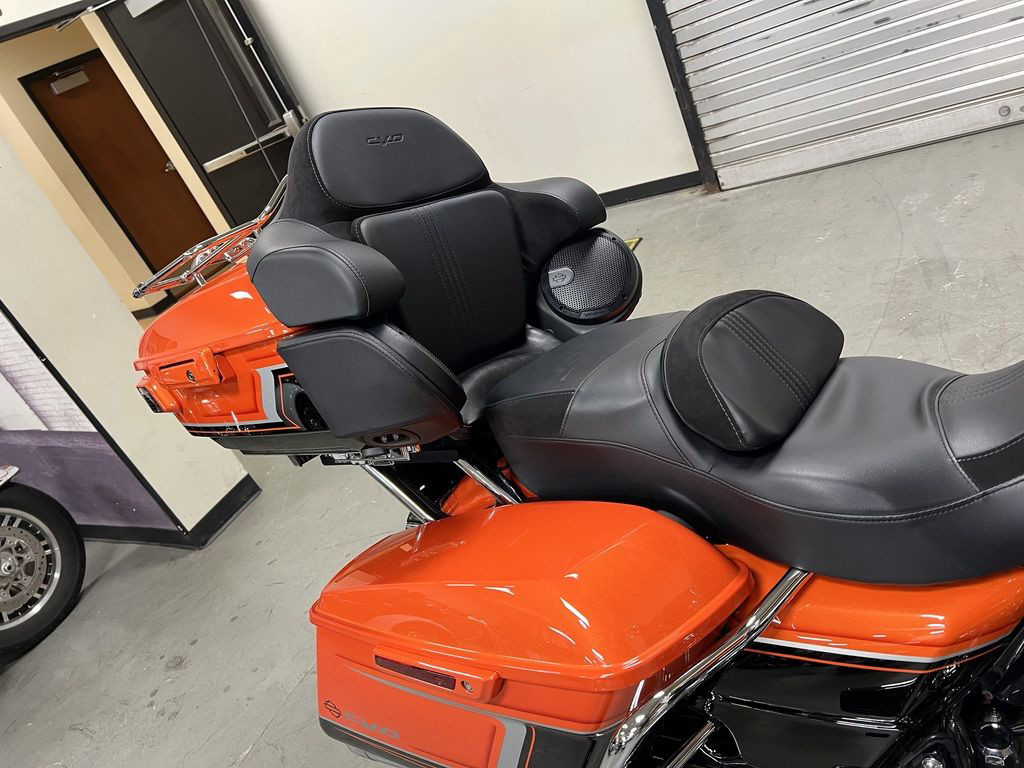 CVO® Road Glide® Limited
