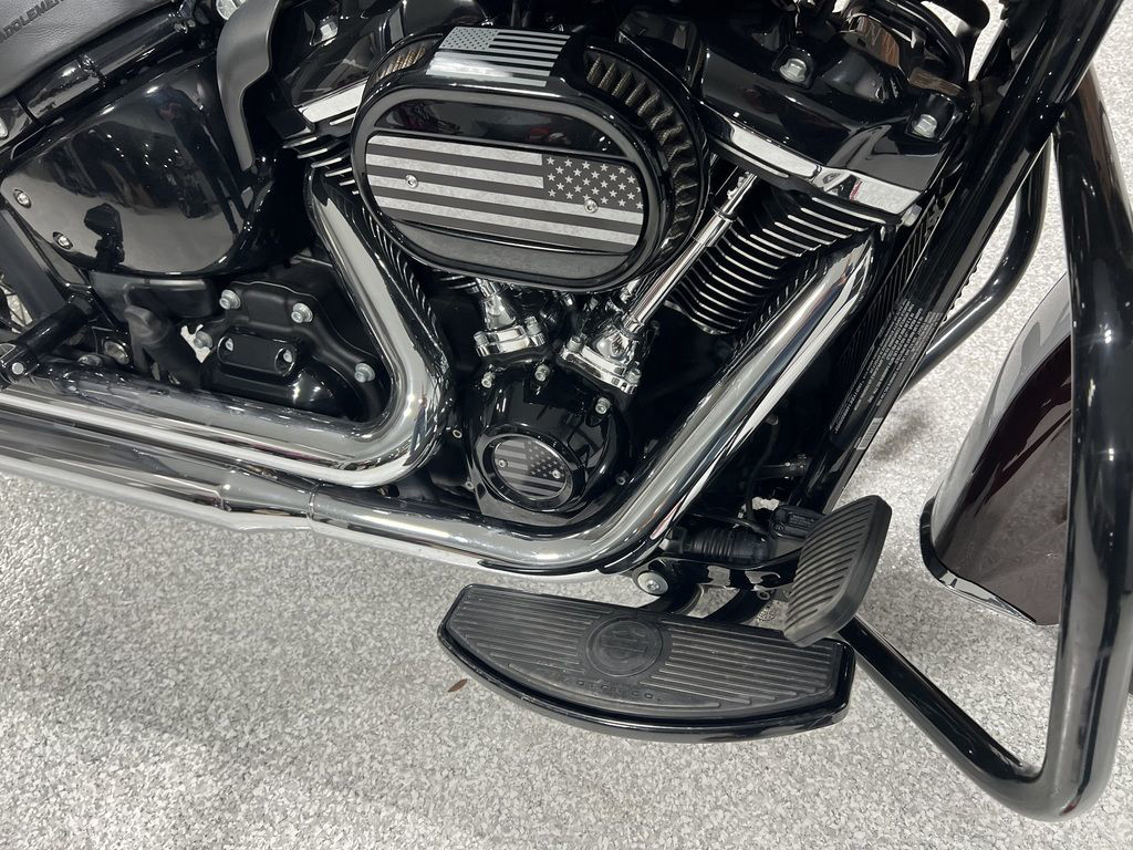 Heritage Classic 114