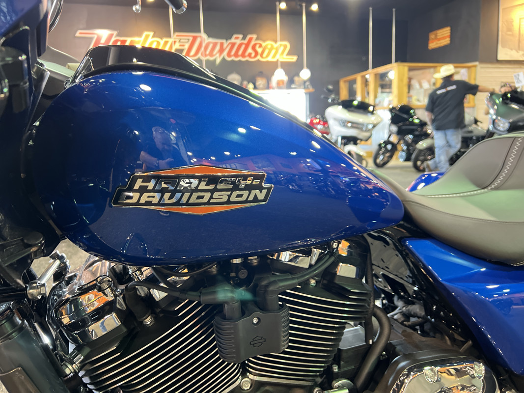 Road Glide®
