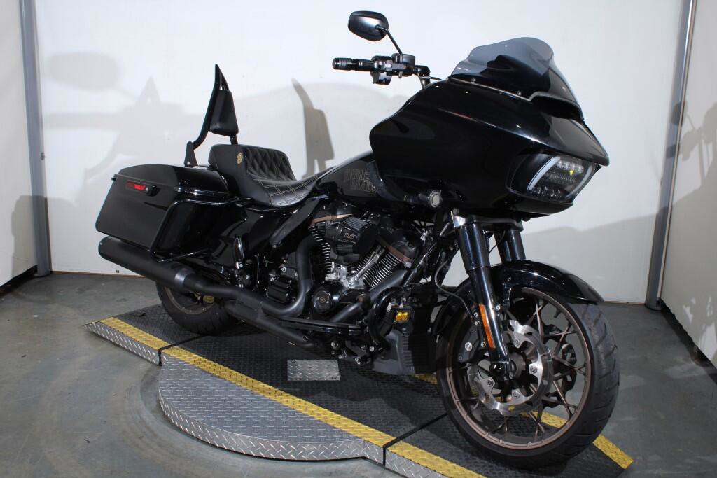 Road Glide® ST