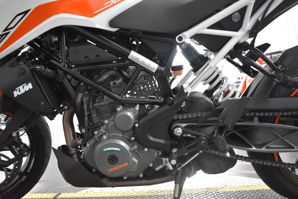 390 Duke