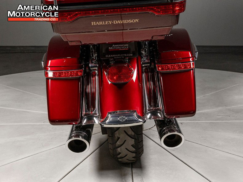 Road Glide® Ultra